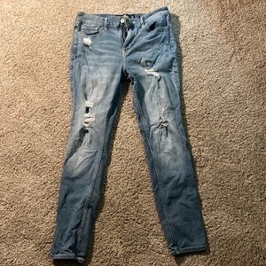 Hollister High Rise super skinny jeans